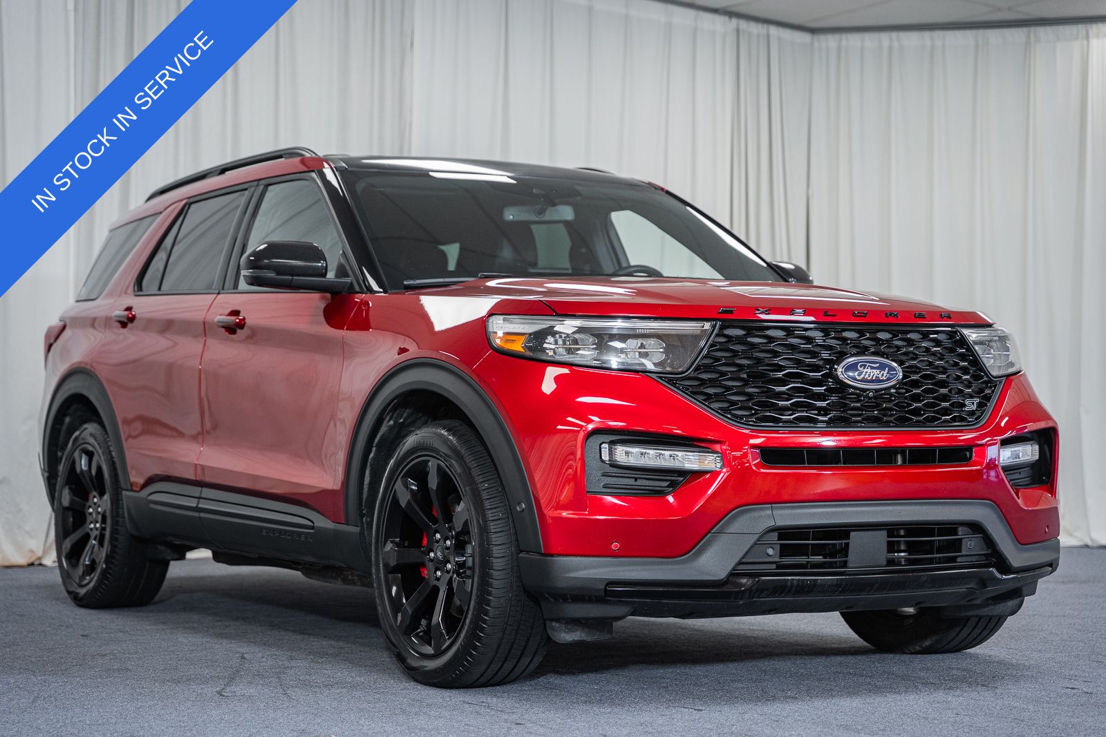 2021 Ford Explorer ST 4WD's photo