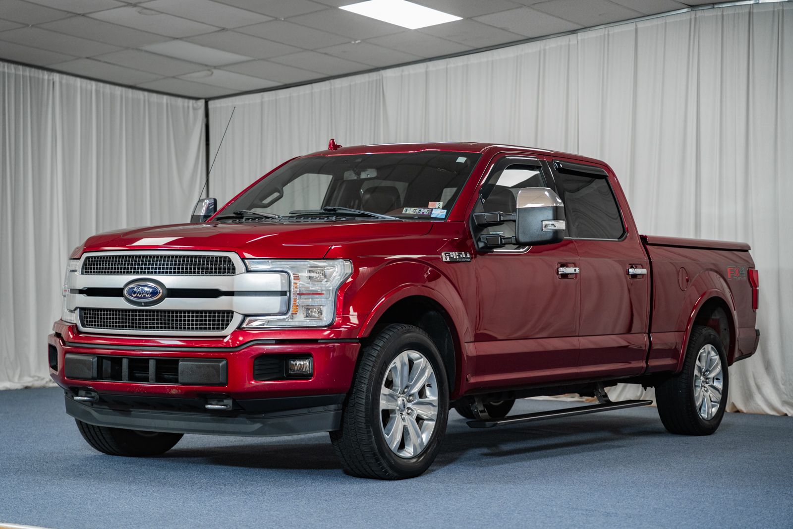 2019 Ford F-150 Platinum photo 3