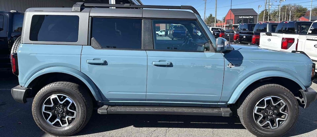 Used 2023 Ford Bronco Badlands SUV