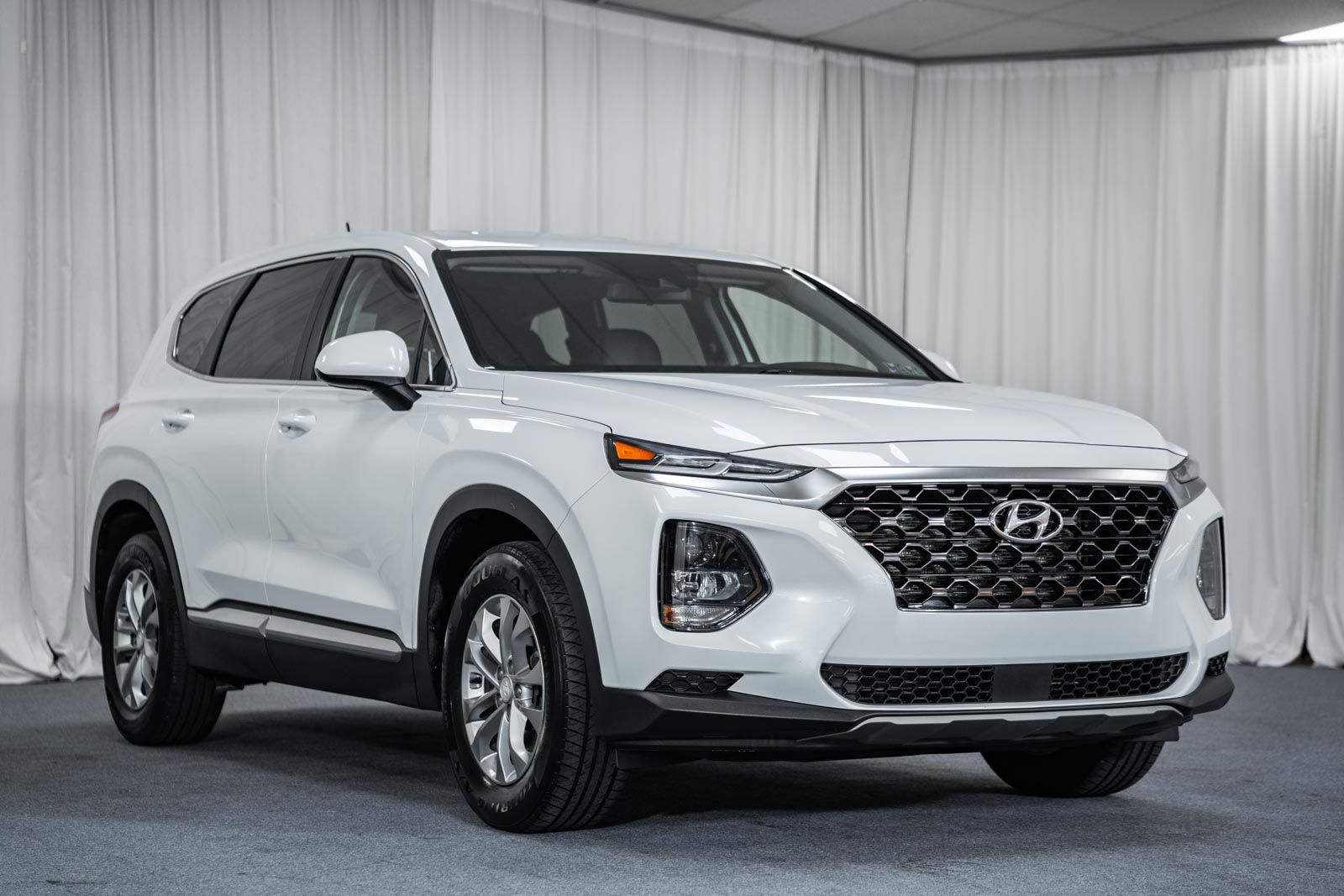 2020 Hyundai Santa Fe SE