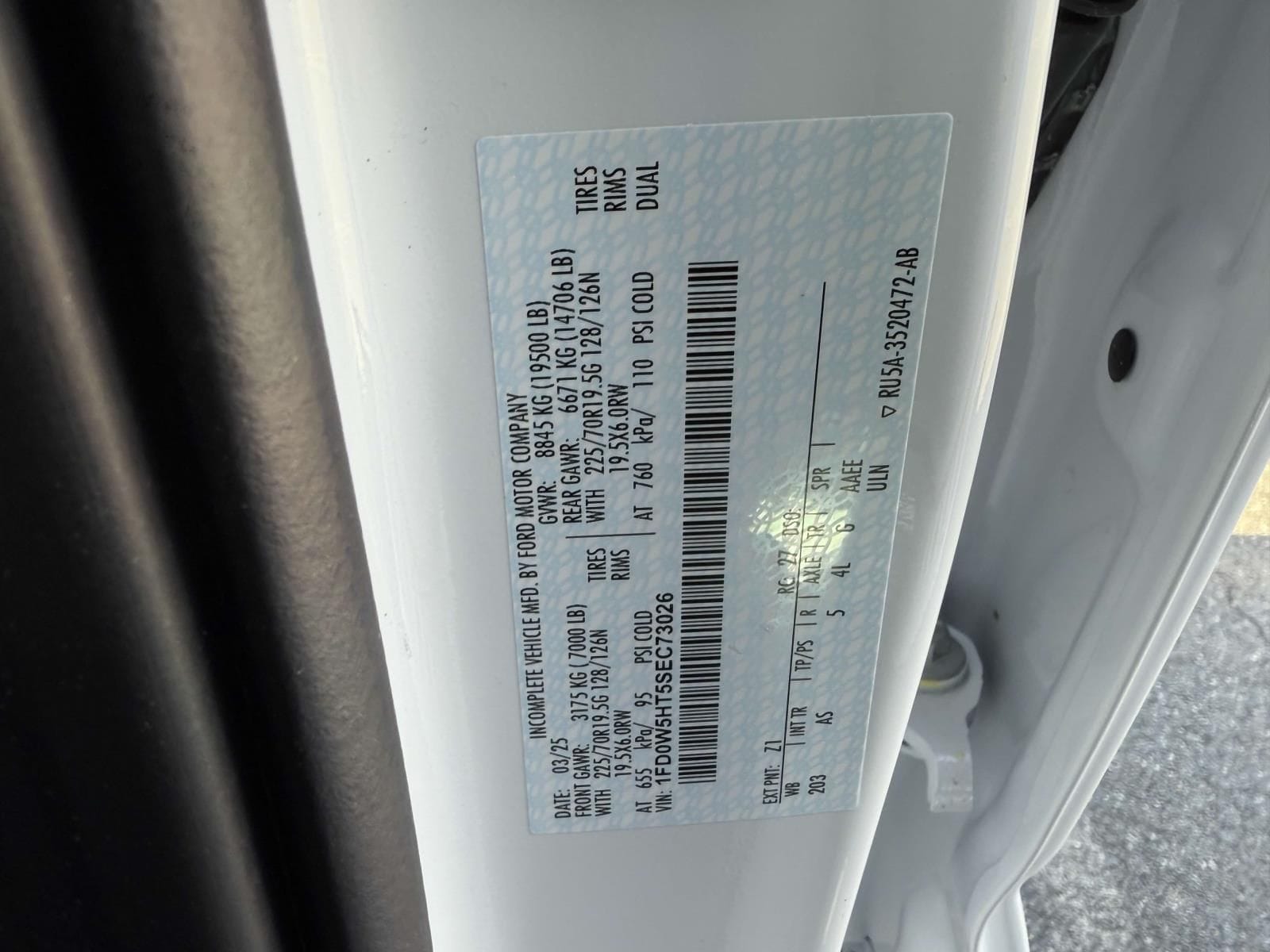 2025 Ford F-550 Super Duty Chassis Cab XL - Photo 20