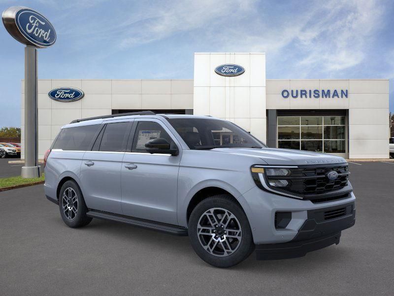 2025 Ford Expedition Active's photo