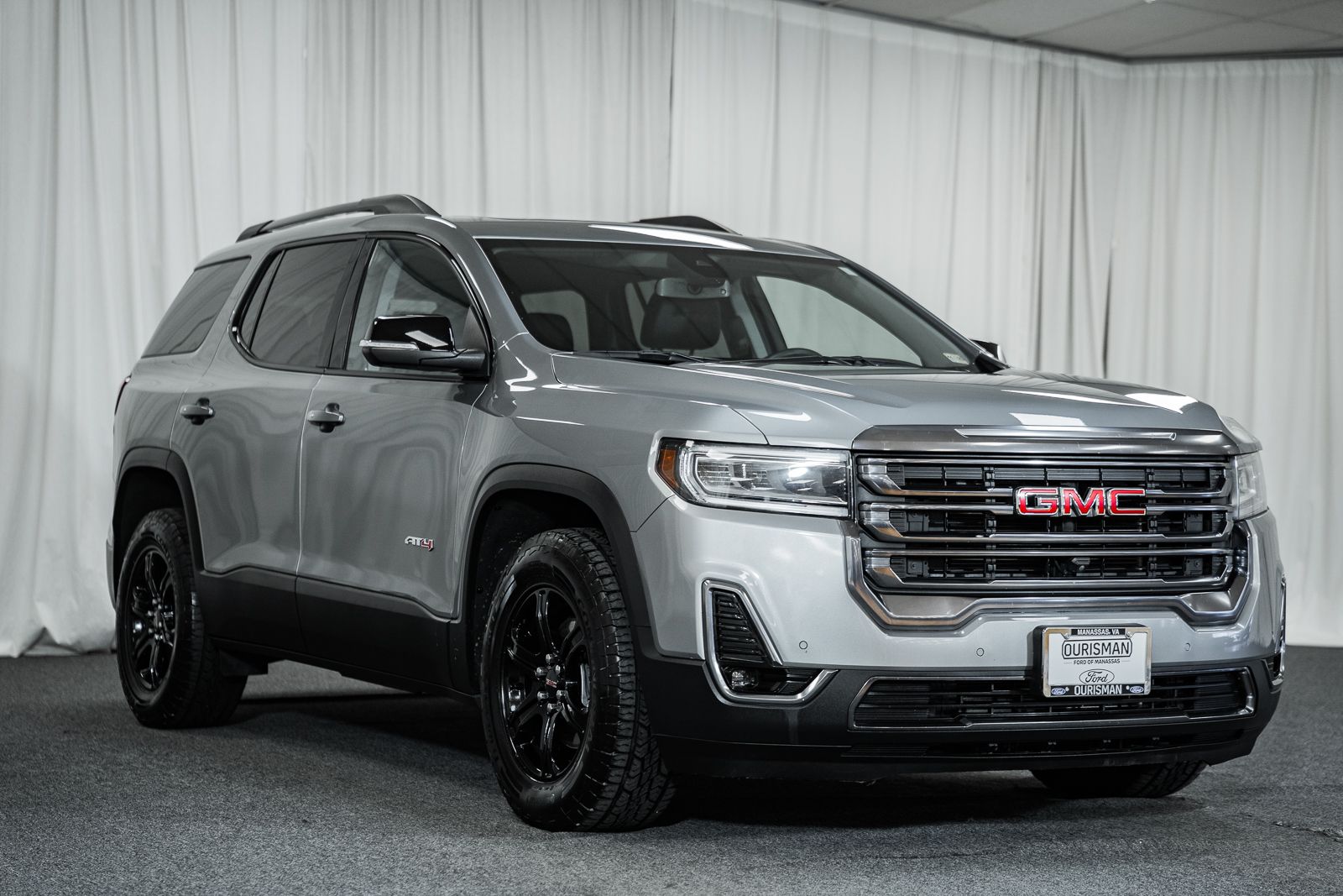 2023 GMC Acadia