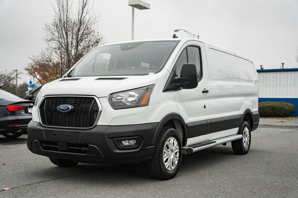 2023 Ford Transit photo 3