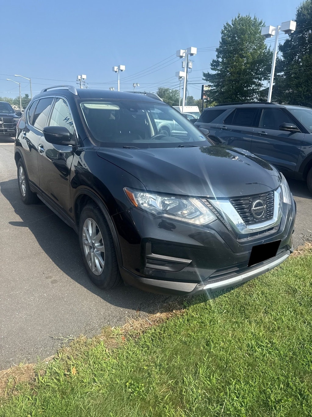 Used 2020 Nissan Rogue SV SUV