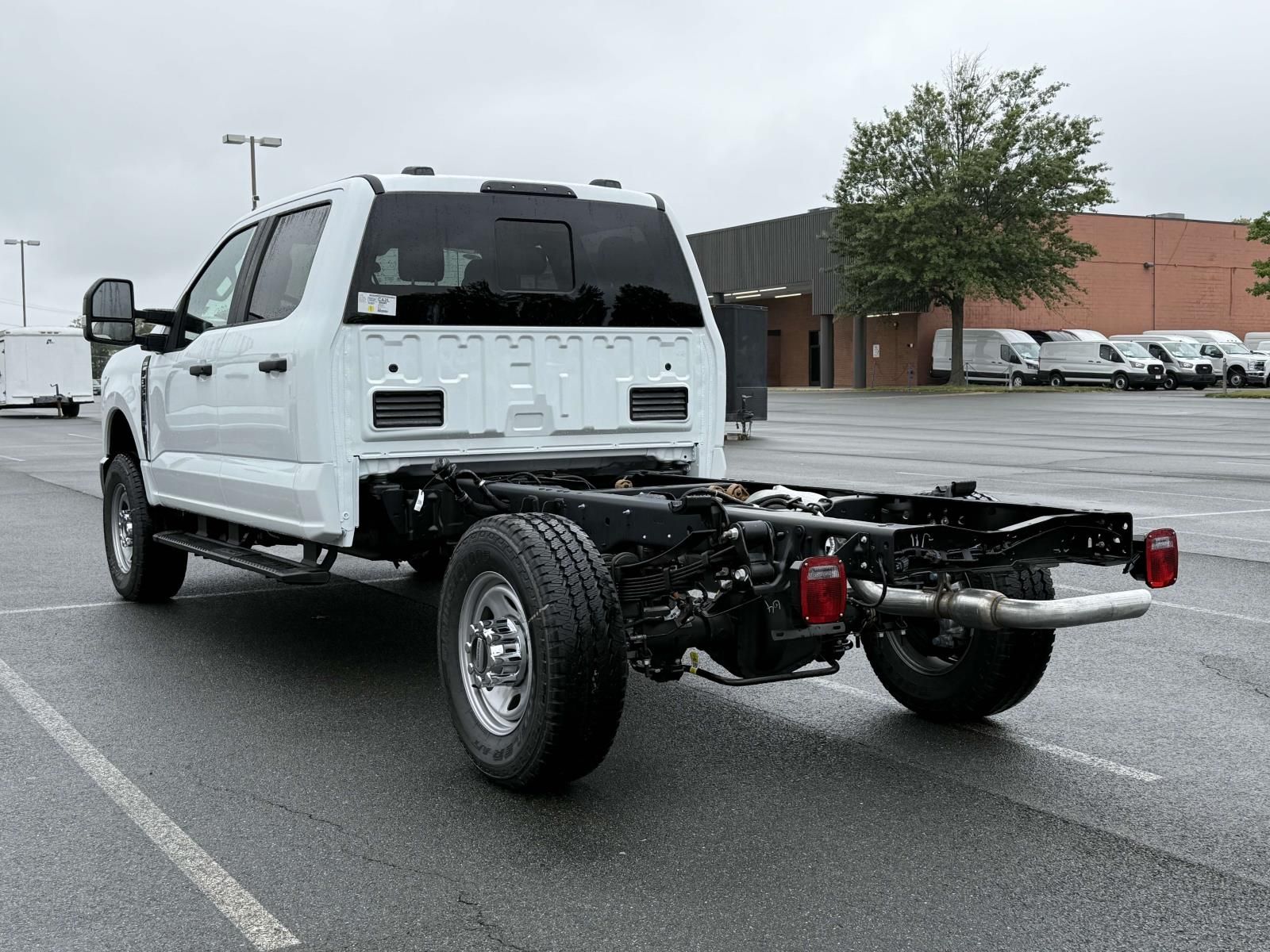 2026 Ford F-350 XL photo 2