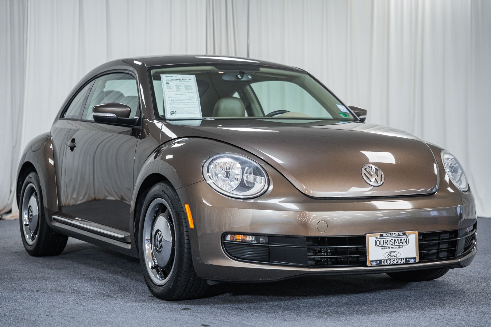 2013 Volkswagen Beetle 2.5L Auto's photo