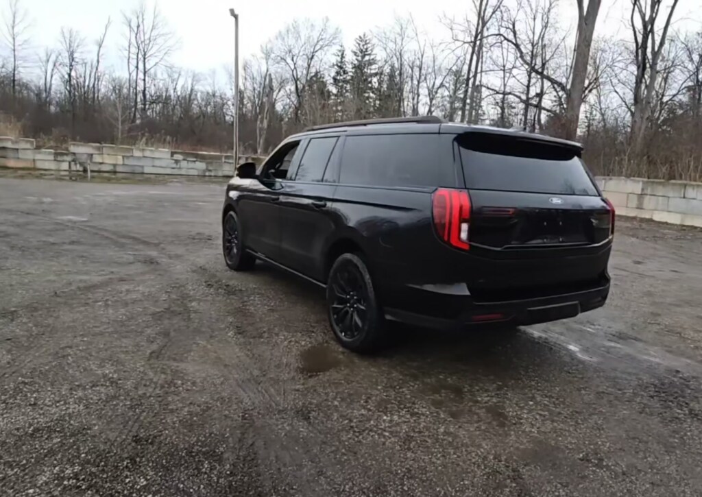 Used 2025 Ford Expedition Max Platinum SUV
