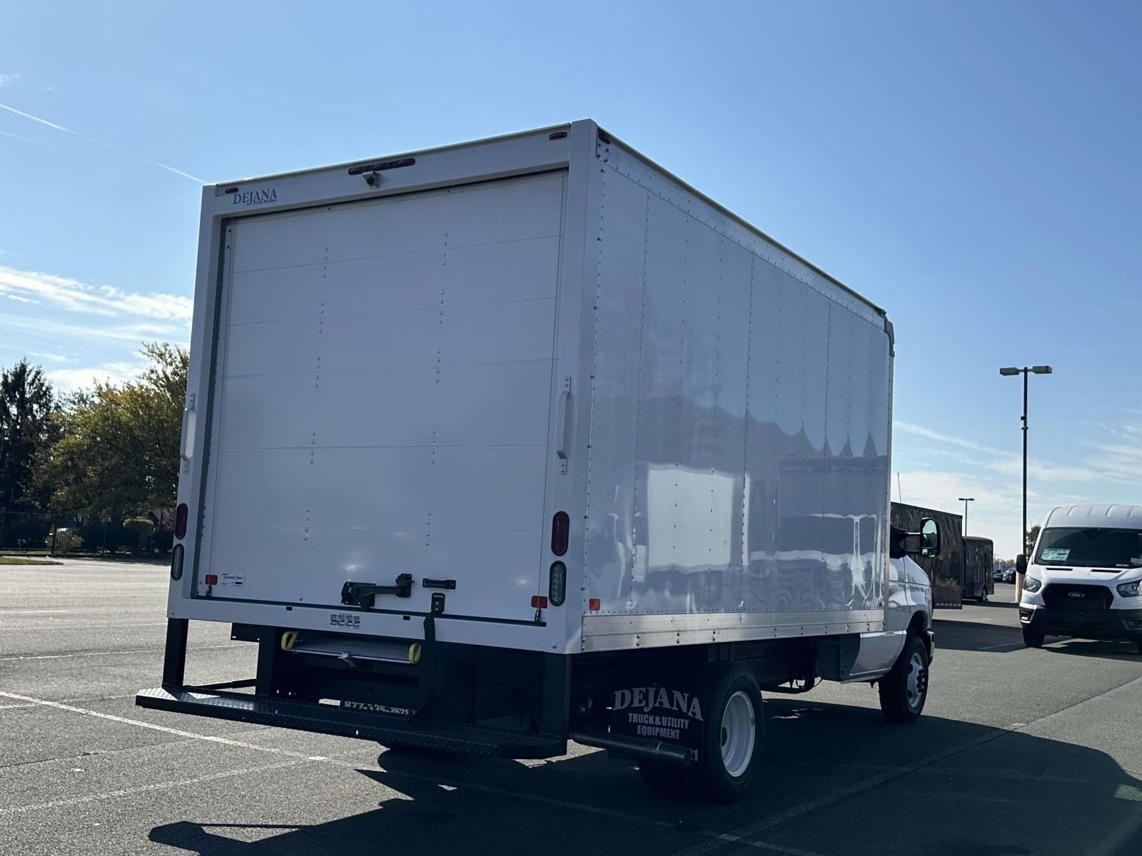 2025 Ford E-350 Base photo 2