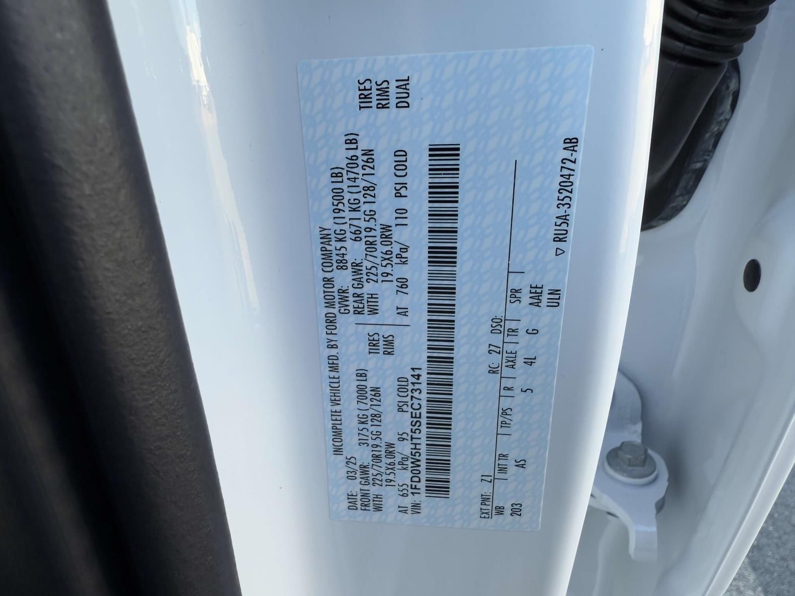 2025 Ford F-550 Super Duty Chassis Cab XL - Photo 20