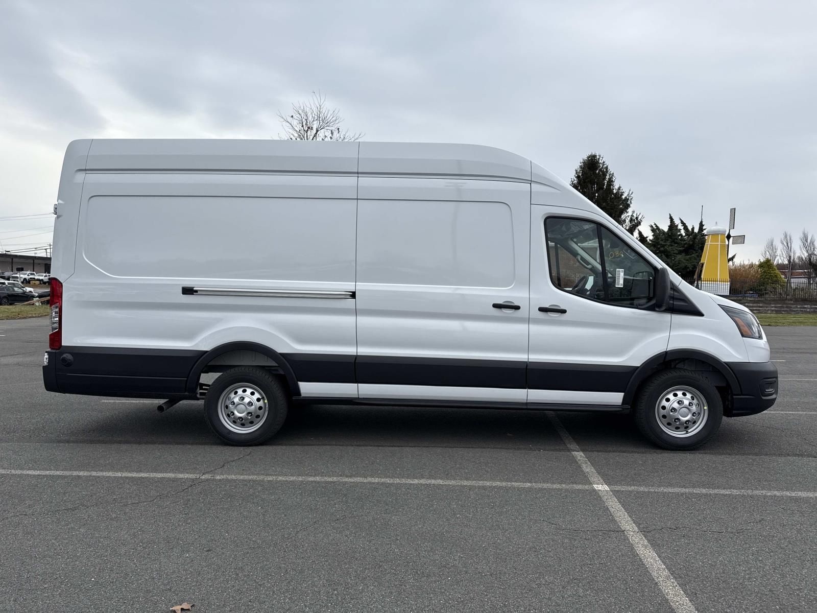 2026 Ford Transit photo 2