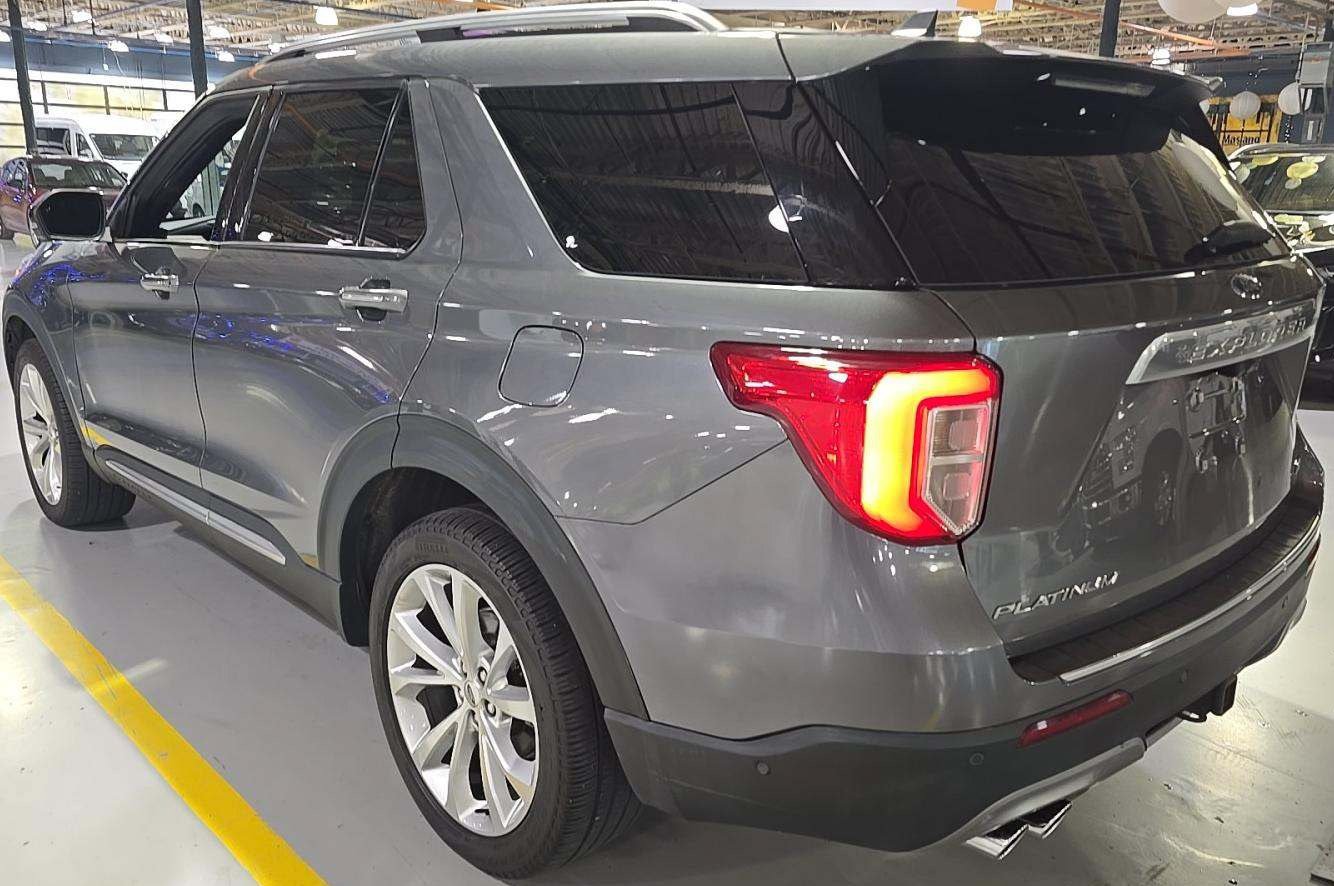 Used 2022 Ford Explorer Platinum SUV