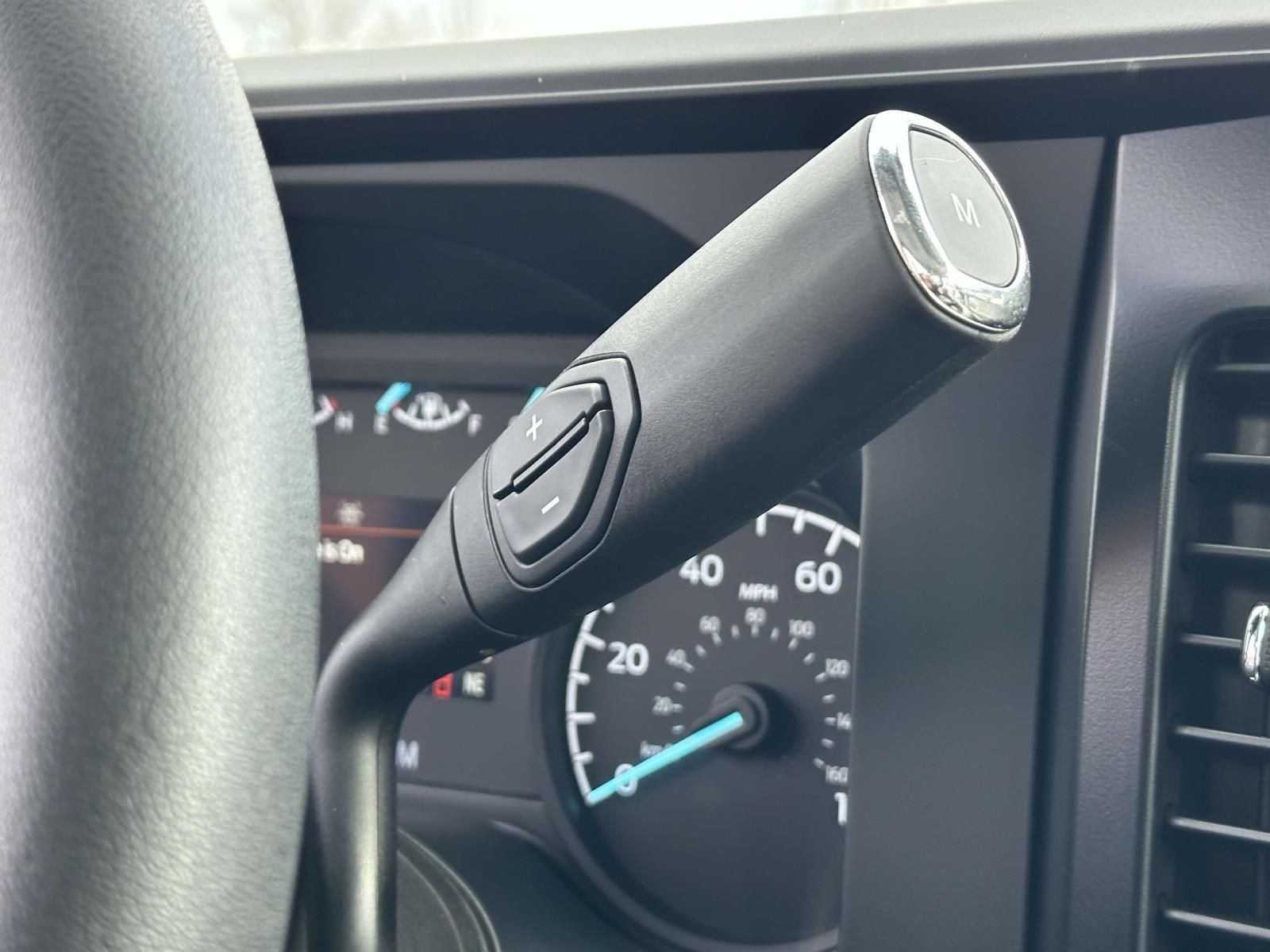 2024 Ford F-350 Super Duty Chassis Cab XL - Photo 16