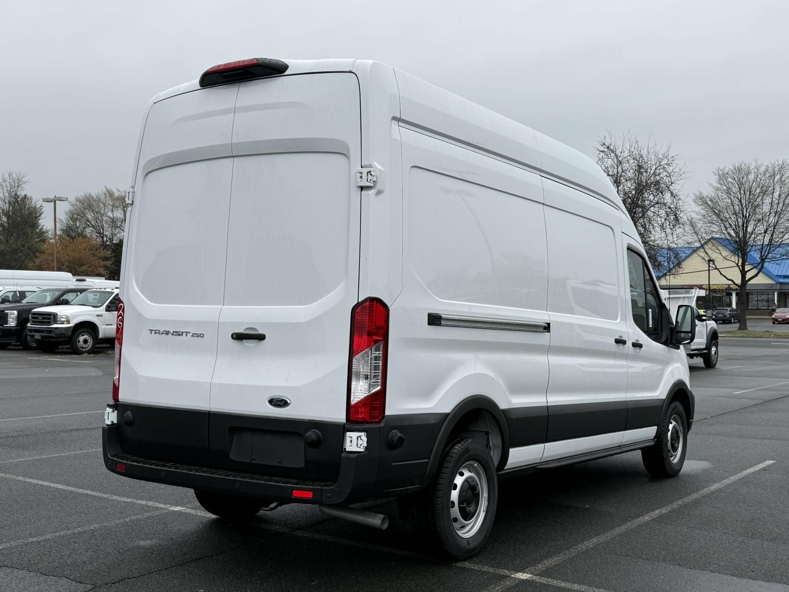2025 Ford Transit photo 2