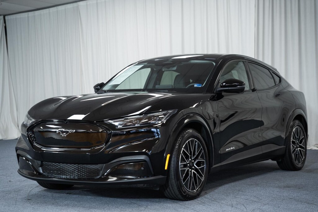 Certified 2025 Ford Mustang Mach-E Premium SUV