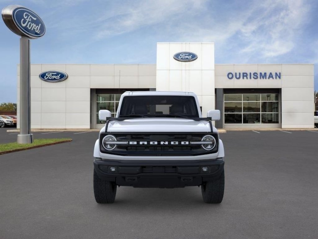 New 2026 Ford Bronco Outer Banks SUV