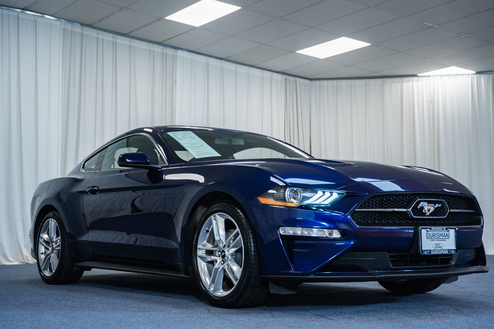 2020 Ford Mustang EcoBoost Coupe Premium's photo