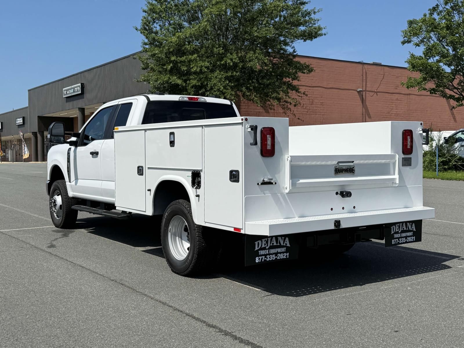 2025 Ford F-350 XL photo 3