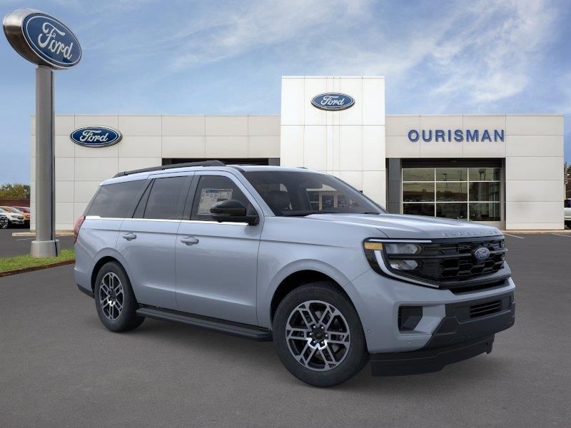 2026 Ford Expedition Active 4x4's photo