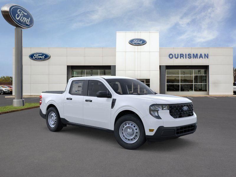 2026 Ford Maverick XL's photo