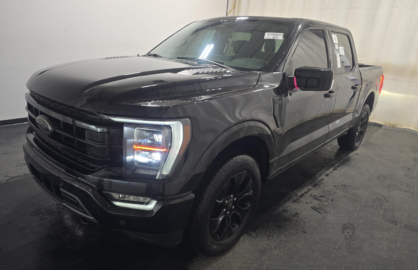 2023 Ford F-150 Lariat's photo