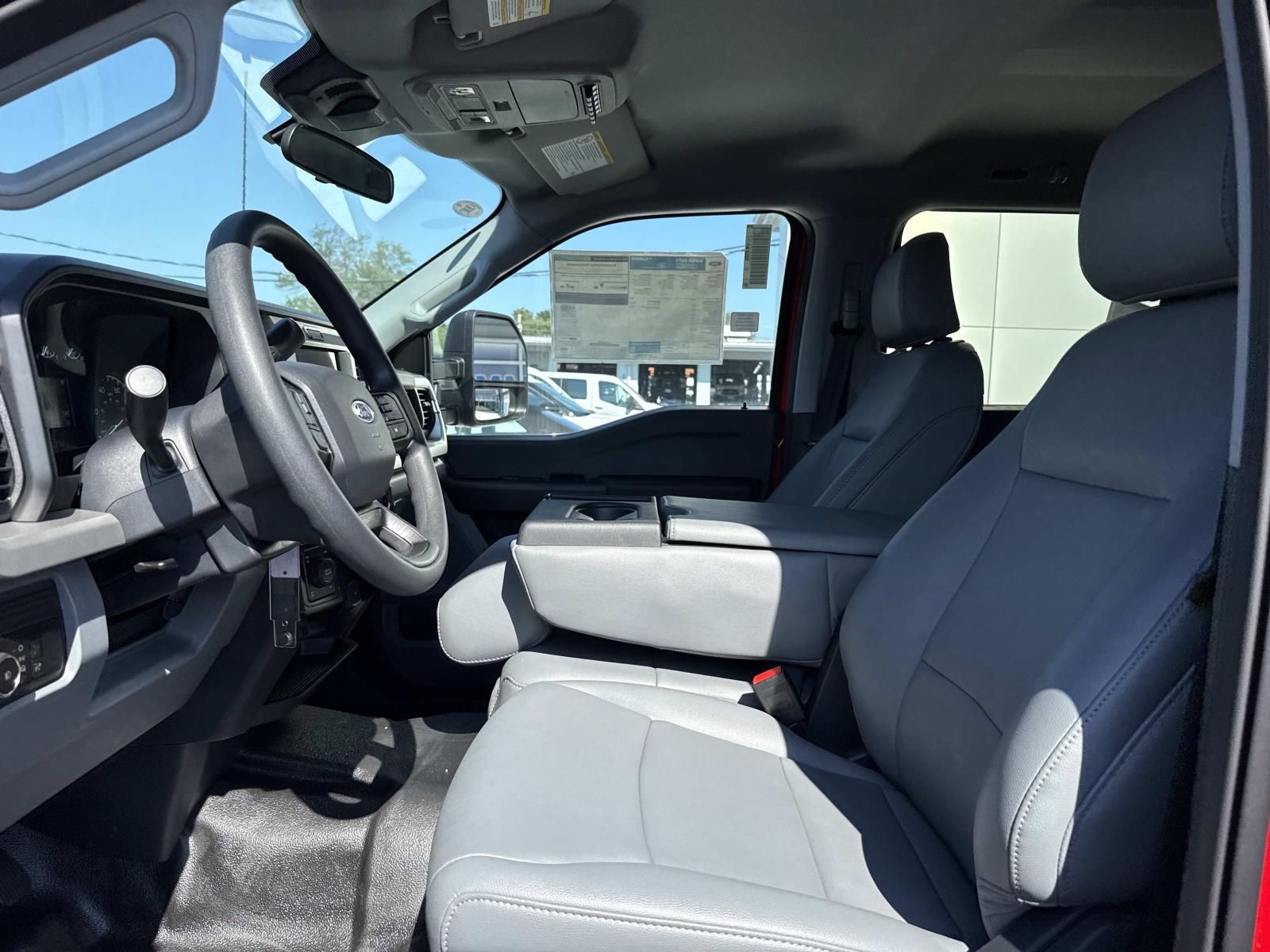 2026 Ford F-350 Super Duty XL - Photo 10