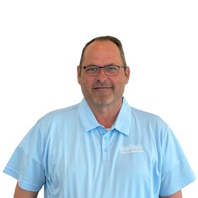 Staff member Steve Simpkins from ID_09183dbbb832
