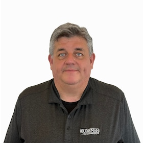 Staff member Julio Romano from ID_fc44397572f9