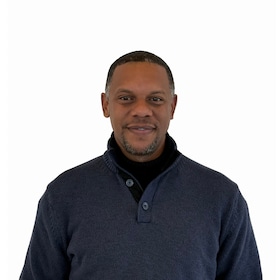 Staff member Eric Champ from ID_09183dbbb832