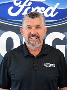 Staff member Karwan Zewer from ID_b096dd5acca6