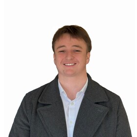 Staff member Abraham Hargrove from ID_fc44397572f9