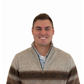 Staff member Devon Richardson from ID_09183dbbb832