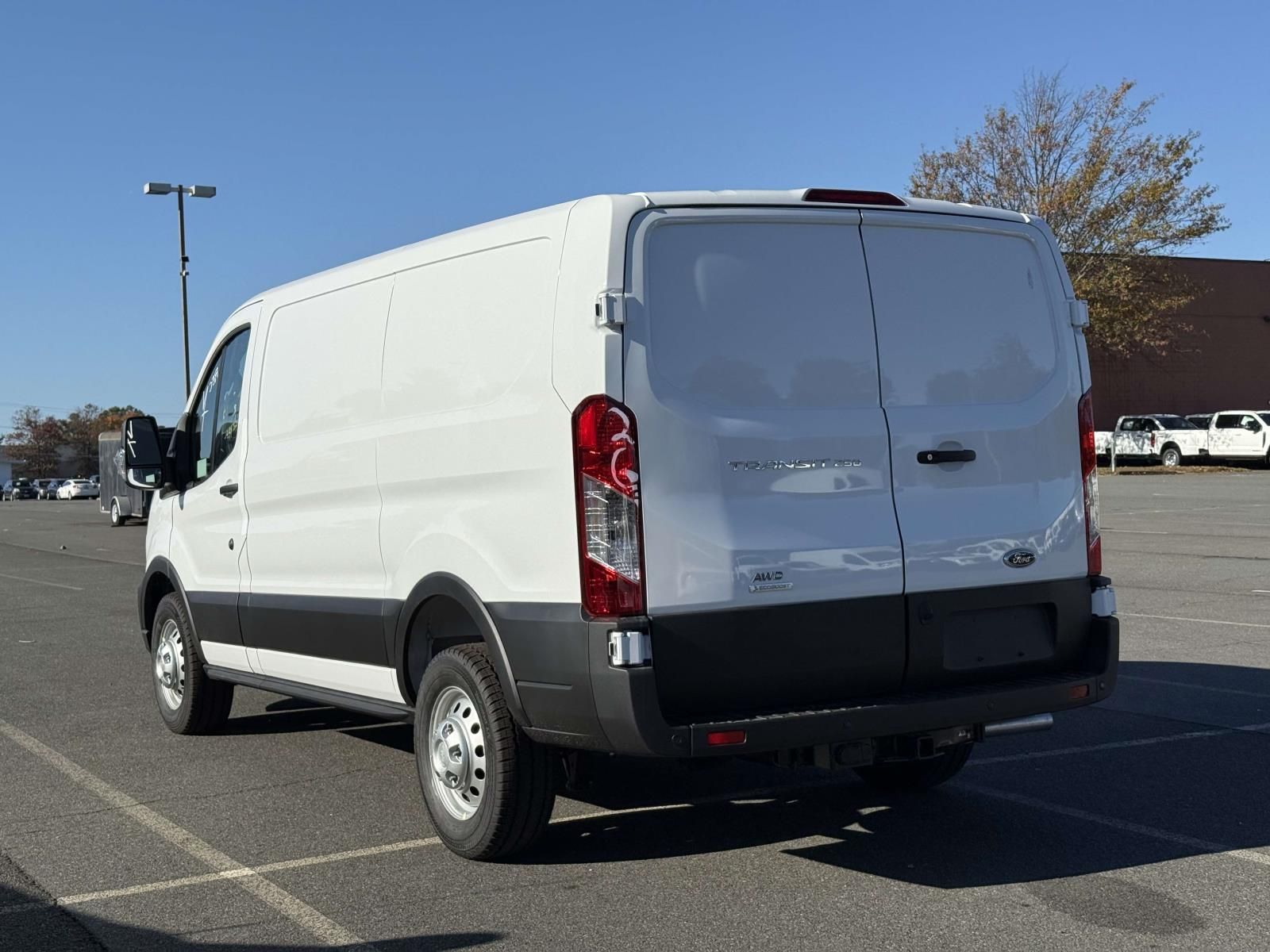 2025 Ford Transit photo 3