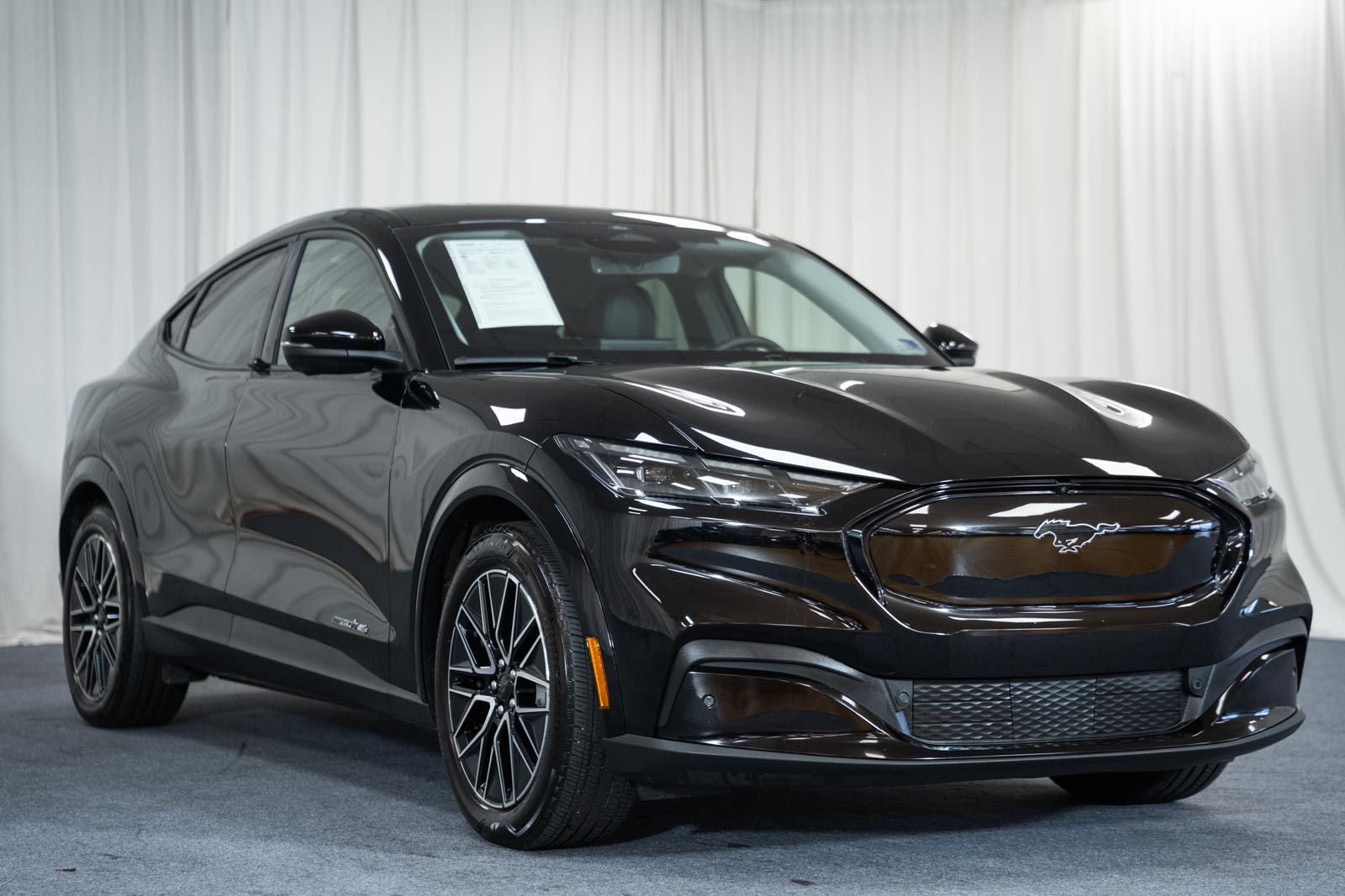2025 Ford Mustang Mach-E