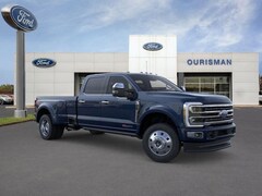 2025 Ford F-450 Platinum Truck