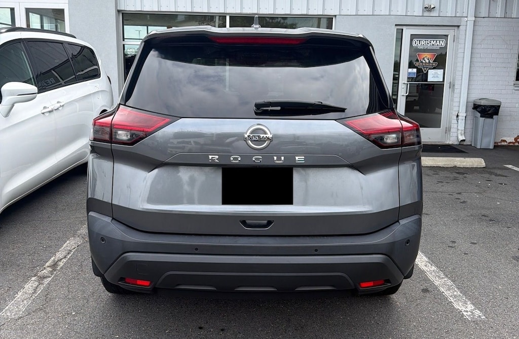 Used 2021 Nissan Rogue S SUV