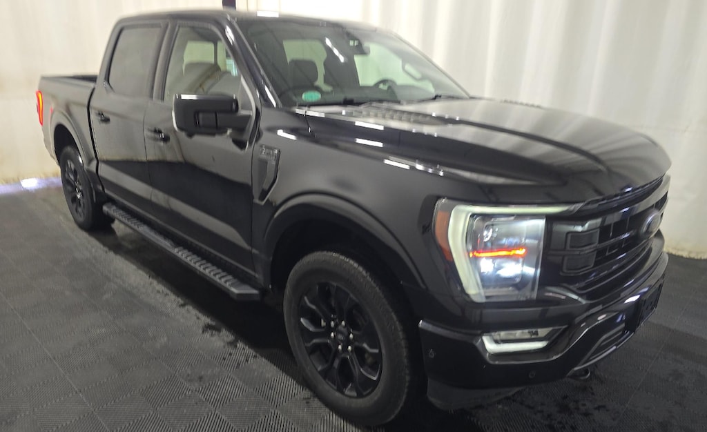 Used 2022 Ford F-150 Lariat Truck