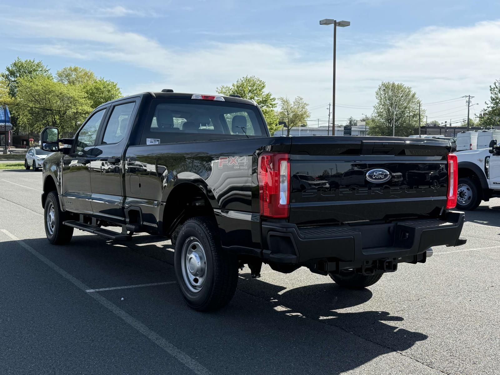 2025 Ford F-250 XL photo 4