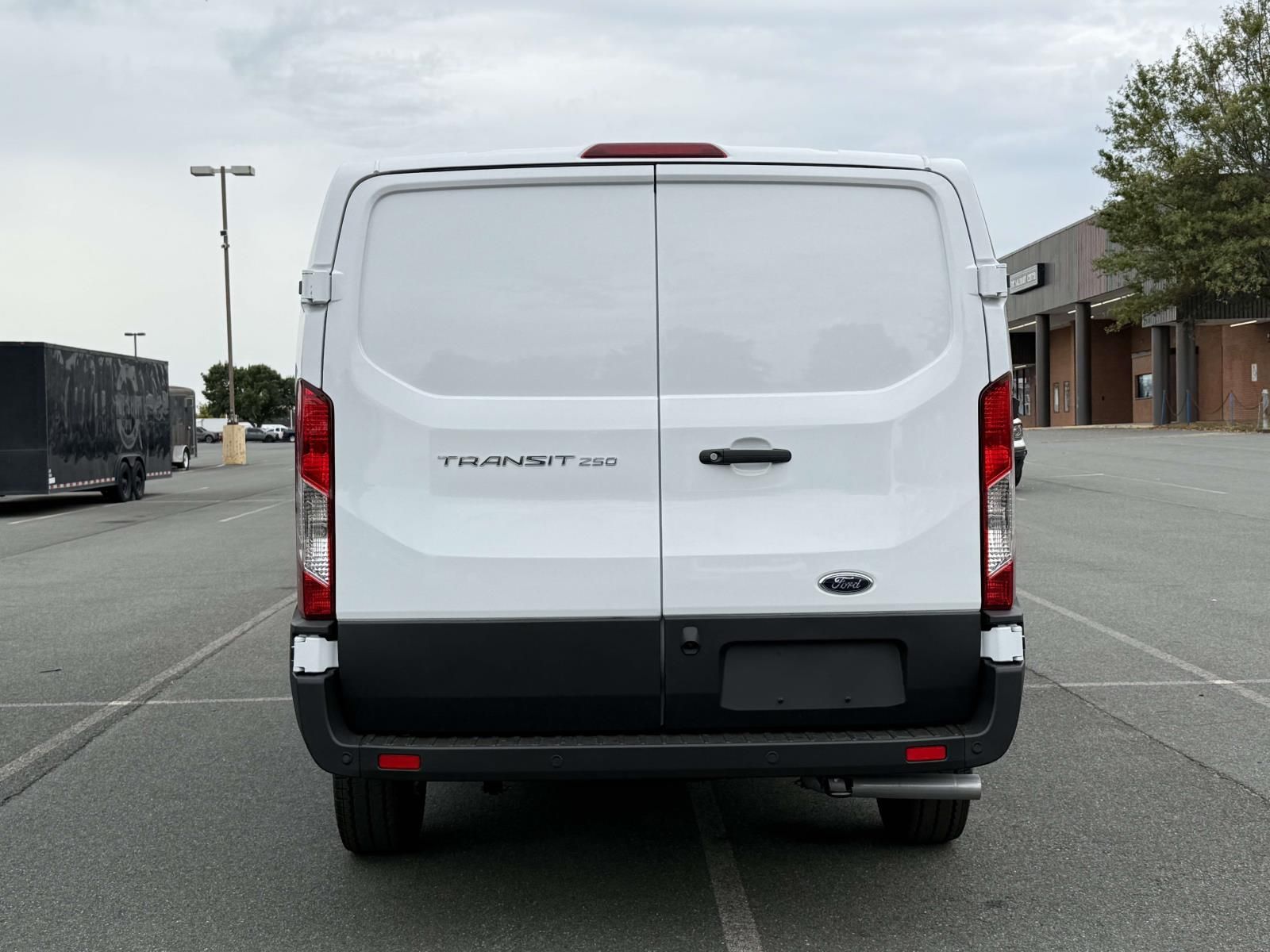 2025 Ford Transit photo 2