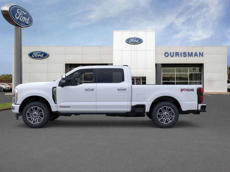 2026 Ford F-350 Platinum photo 4
