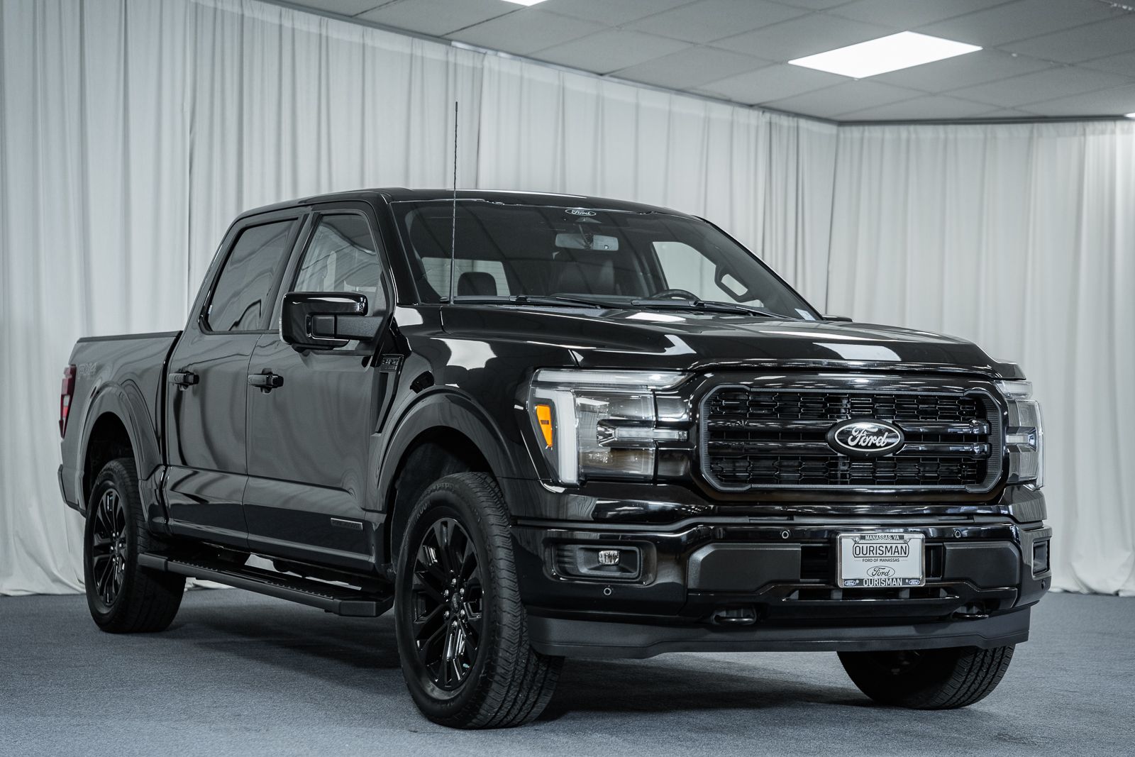 2025 Ford F-150 Lariat's photo