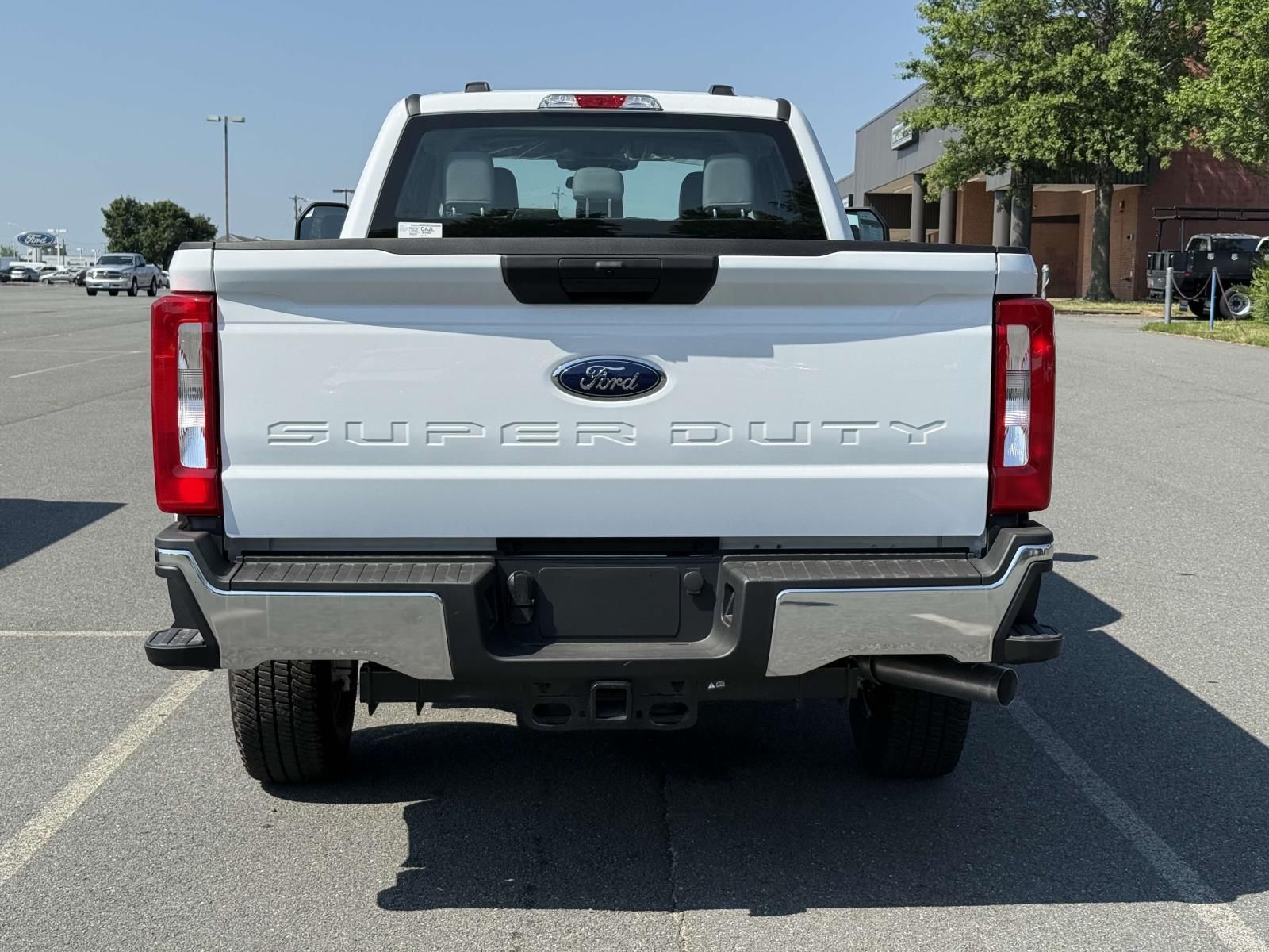 2025 Ford F-250 XL photo 3