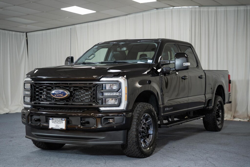 Certified 2024 Ford F-250 Lariat Truck