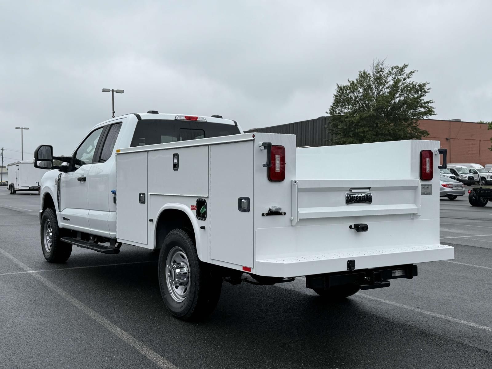 2025 Ford F-350 XL photo 4