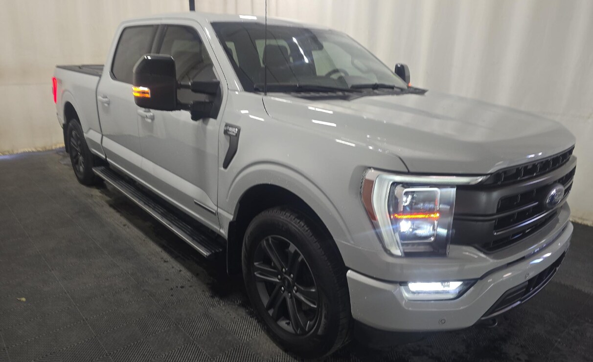 2023 Ford F-150 Lariat photo 3