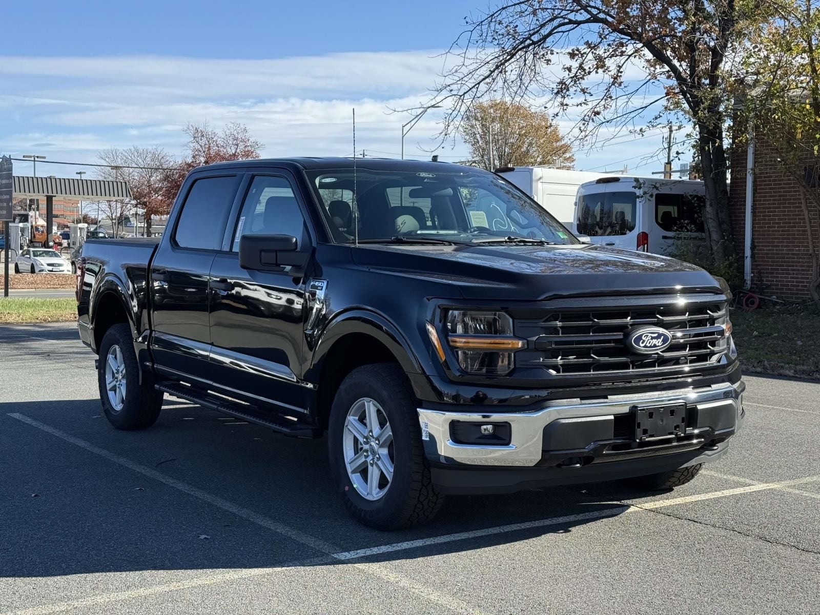 2025 Ford F-150 XLT's photo