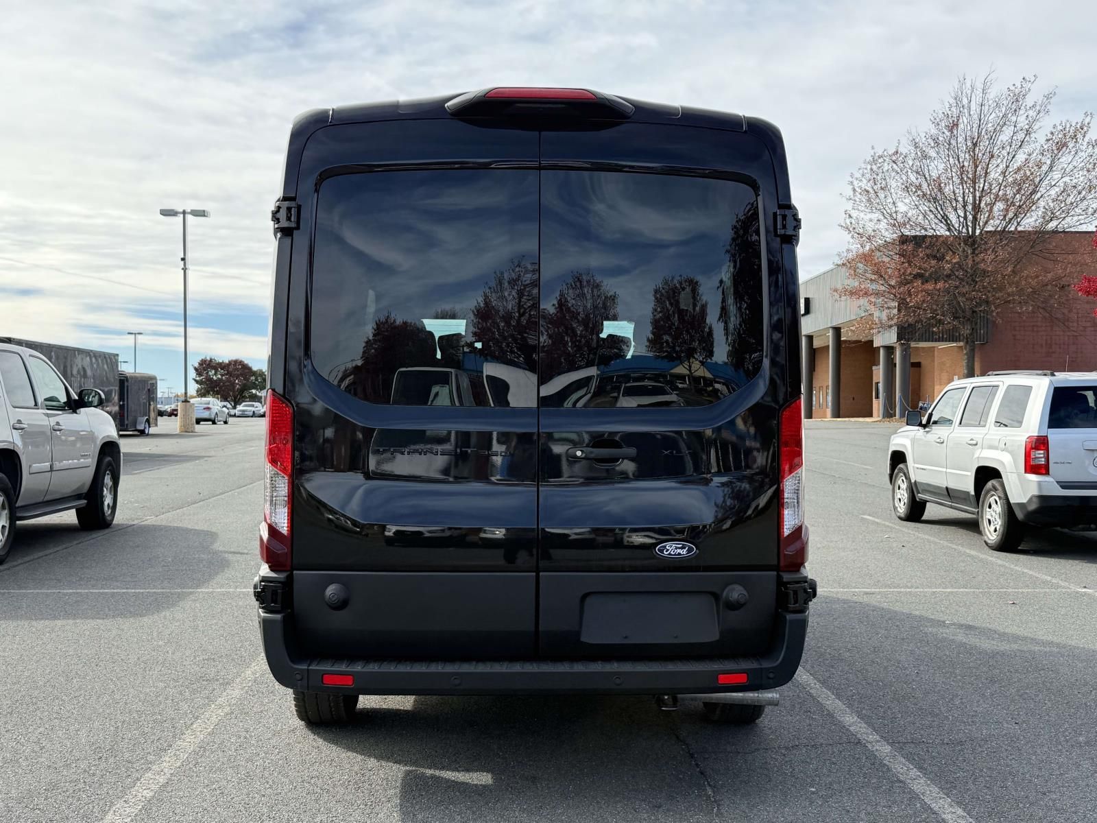 2026 Ford Transit photo 3