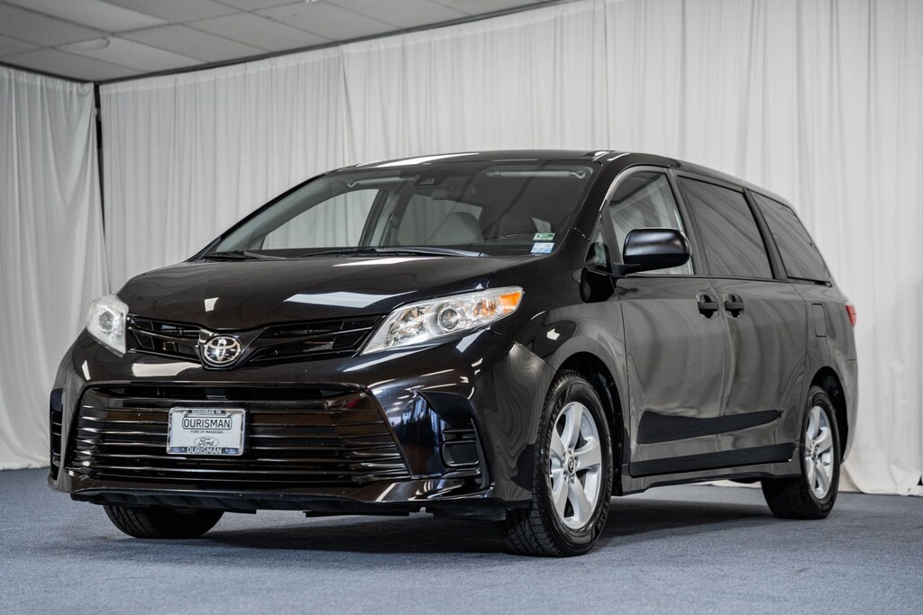 Used 2020 Toyota Sienna L Minivan/Van