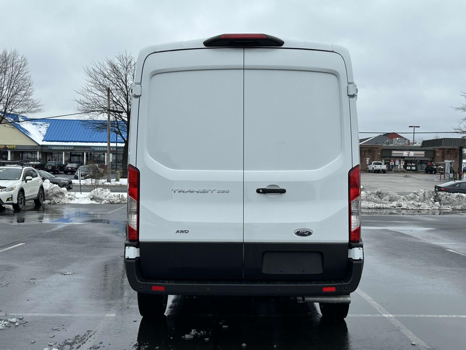 2025 Ford Transit photo 3