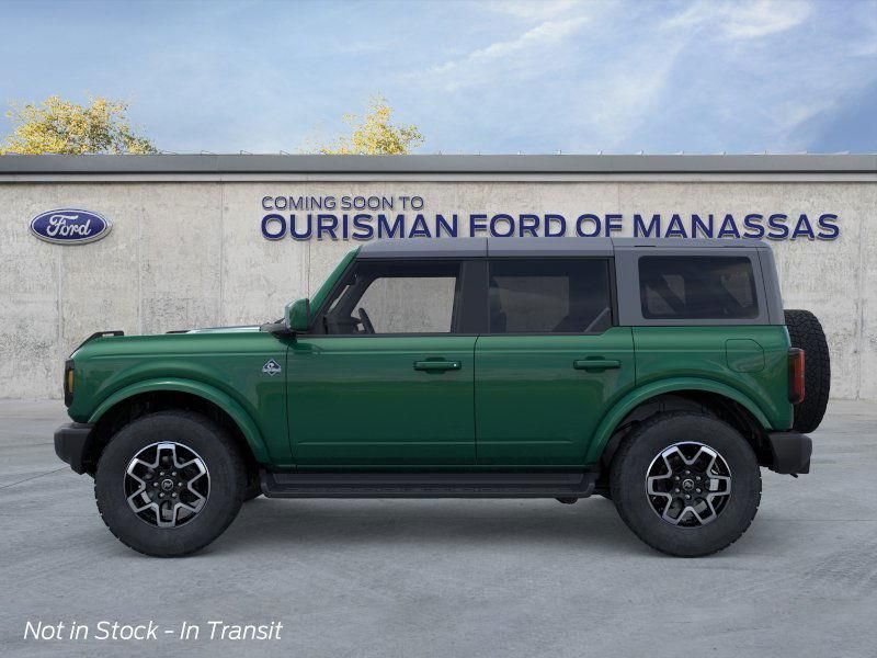 2025 Ford Bronco Outer Banks photo 4